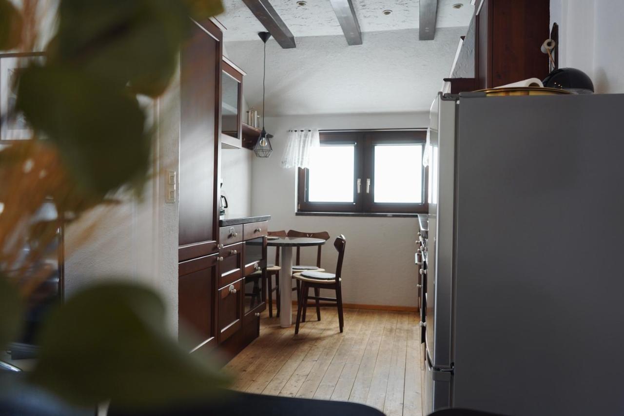 Unique: Geraeumig - Bhf-Nah - Parkplatz - Netflix Apartment Bremen Bagian luar foto